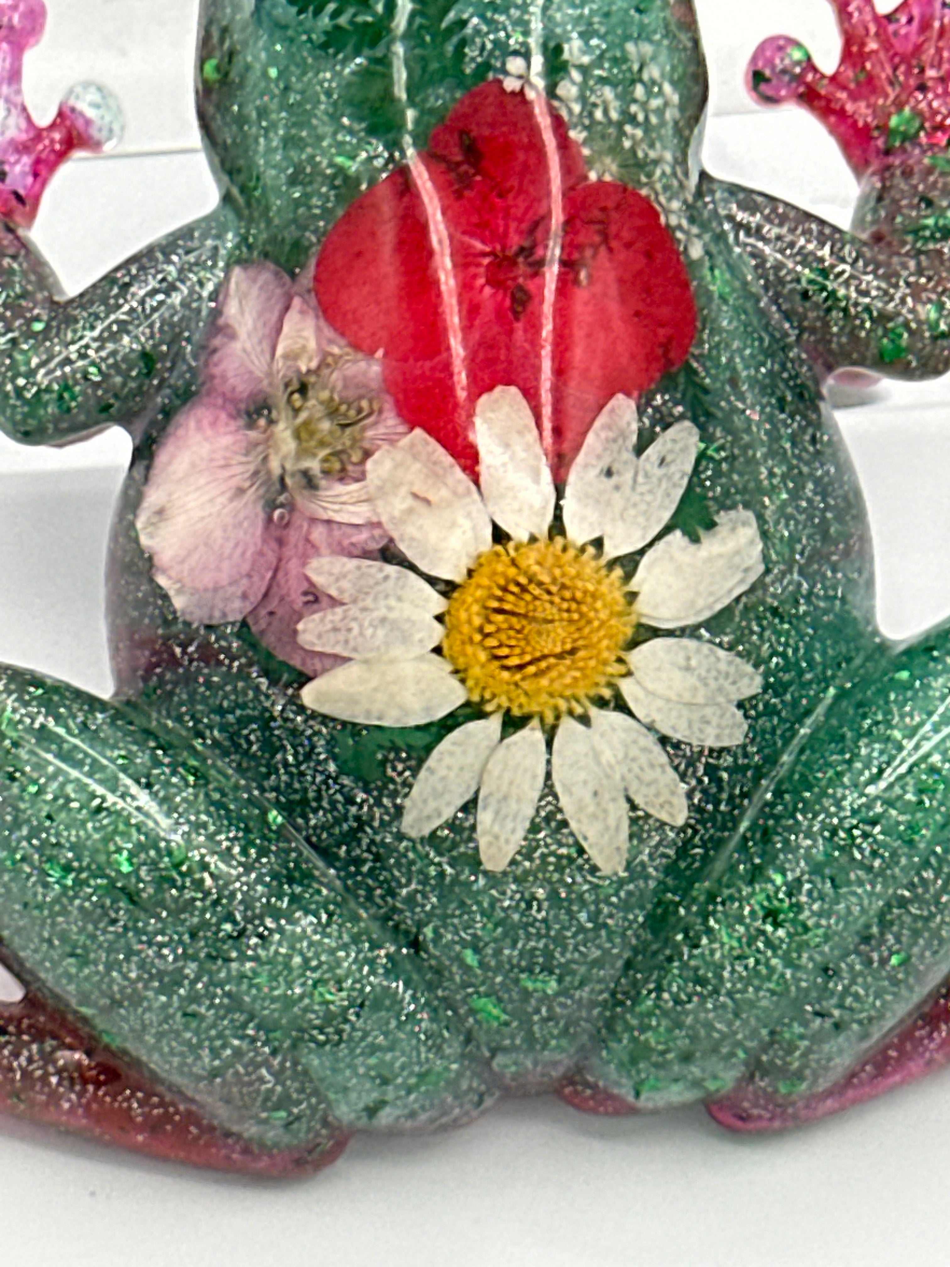 Frog Fancy  /floral/green/red feet glitter/item 62