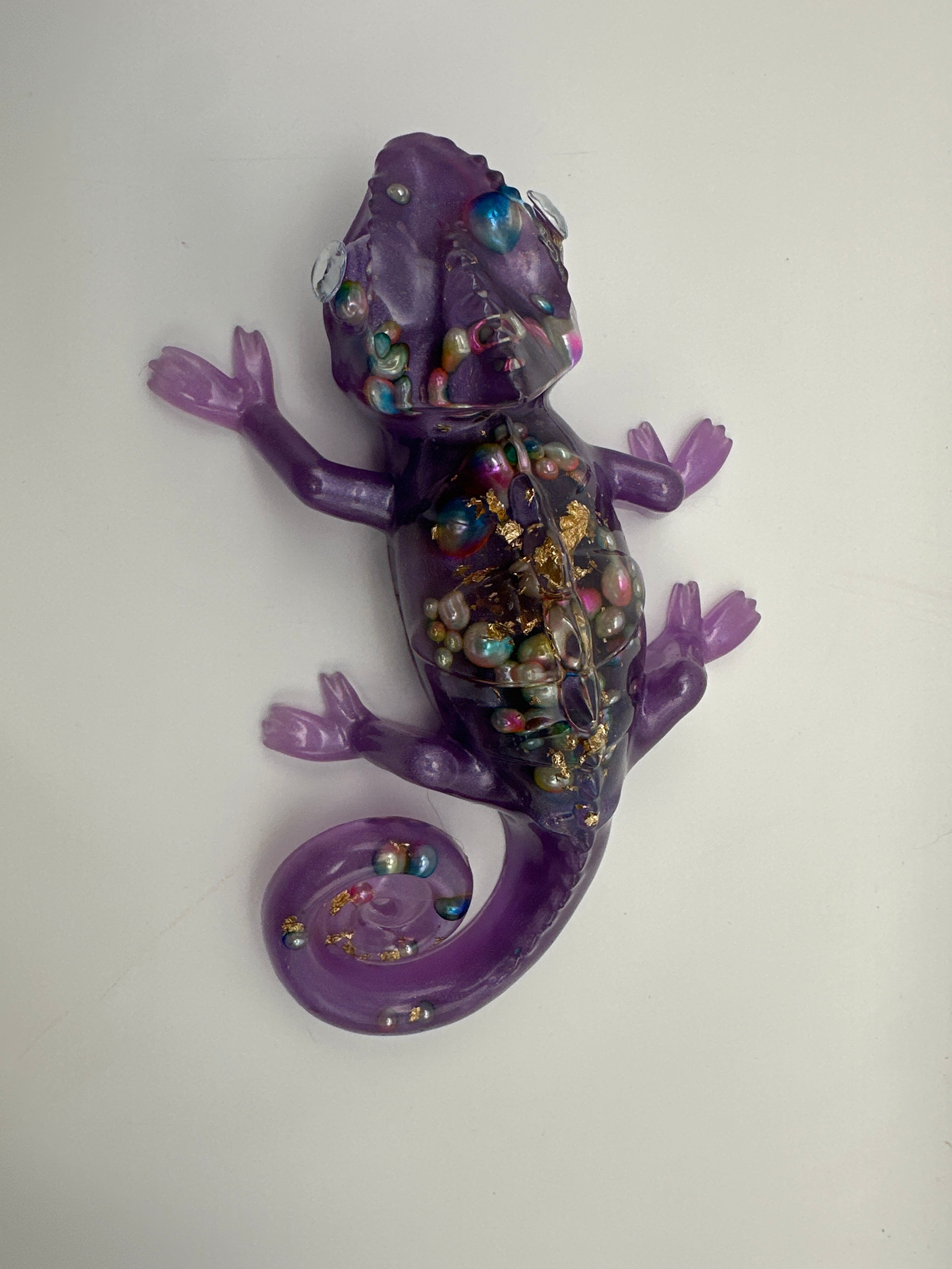 Gecko with Pearls Item#283