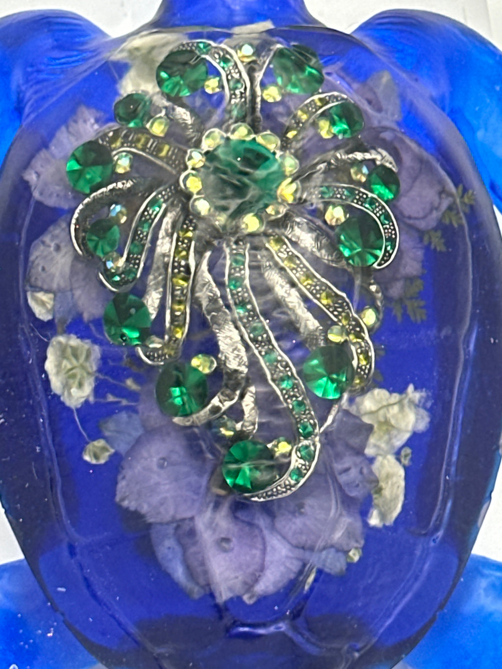 Sea turtle/medium/royal blue/floral/green brooch/item 351