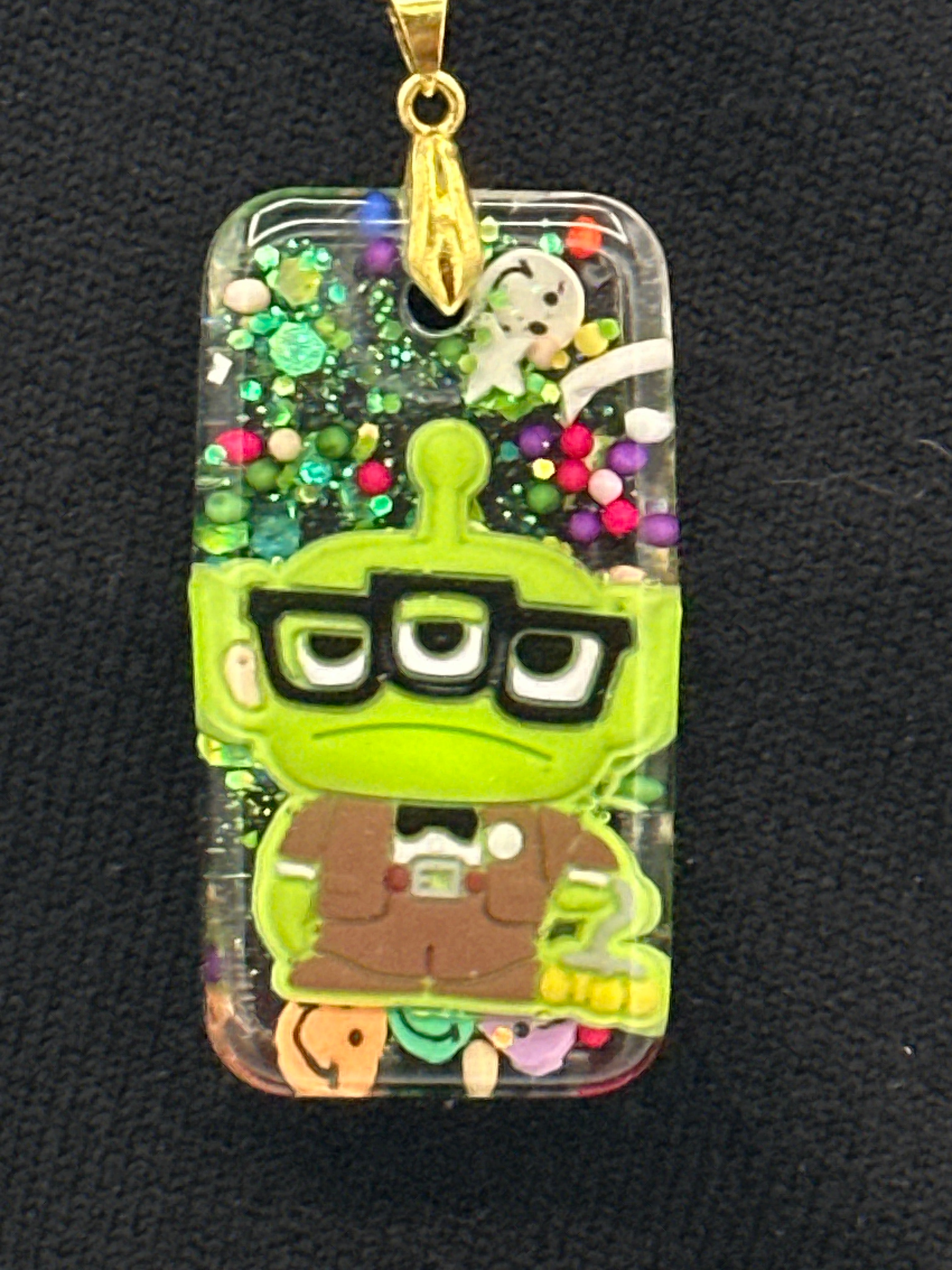 Pendant/2 inches in length/old man alien/item 40