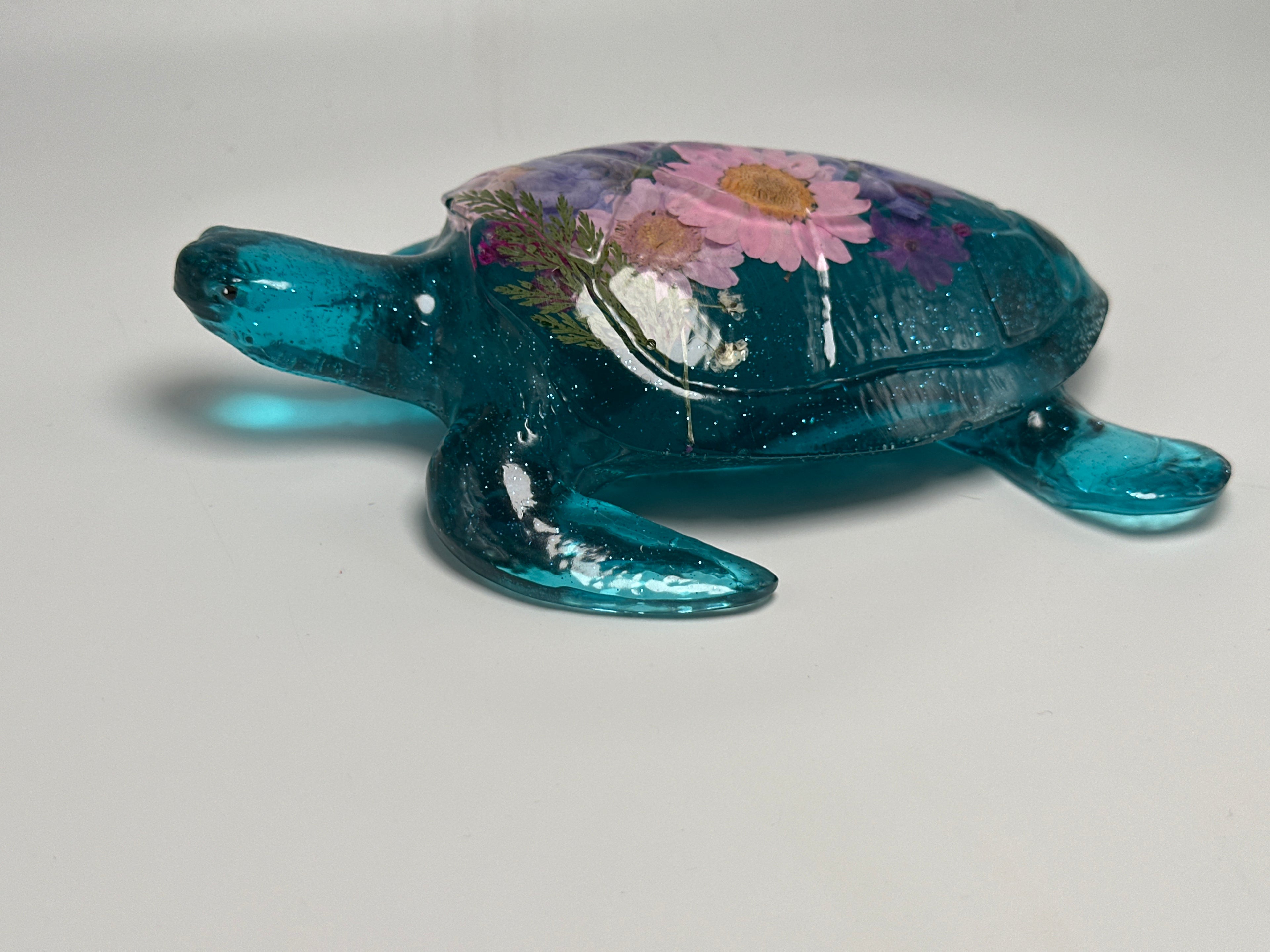 Sea Turtle teal blue/6 inch / floral Item 236