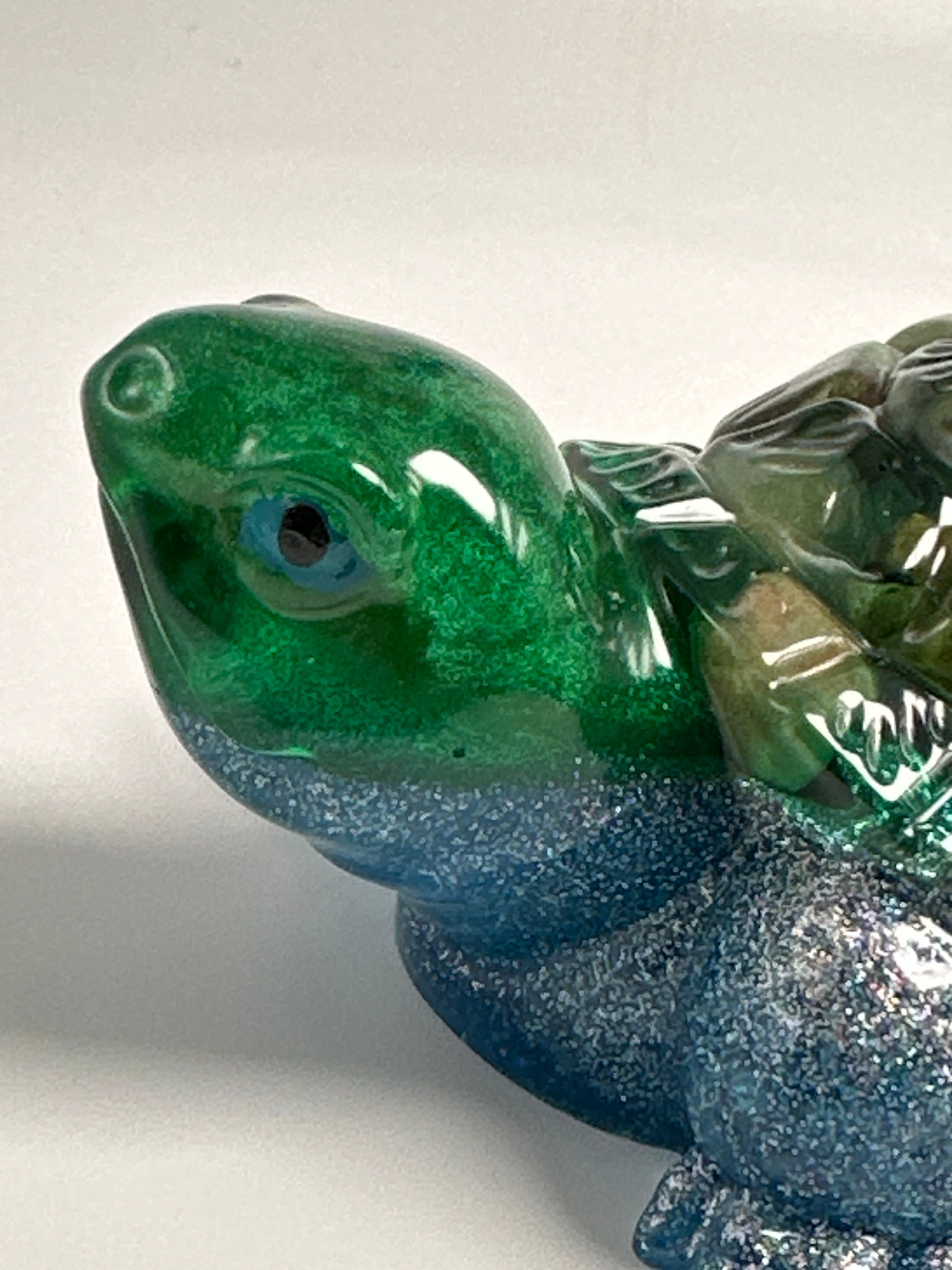 Ground Turtle / 5 inch /green, silver glitter, rock, fish head. Item 307