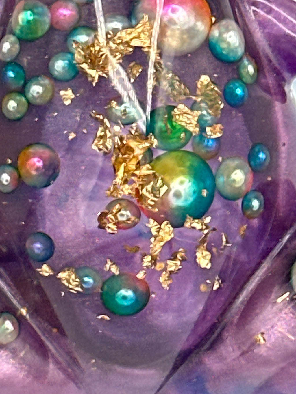 Frog Fancy /purple/iridescent pearls /gold fleck/ ￼ item 325