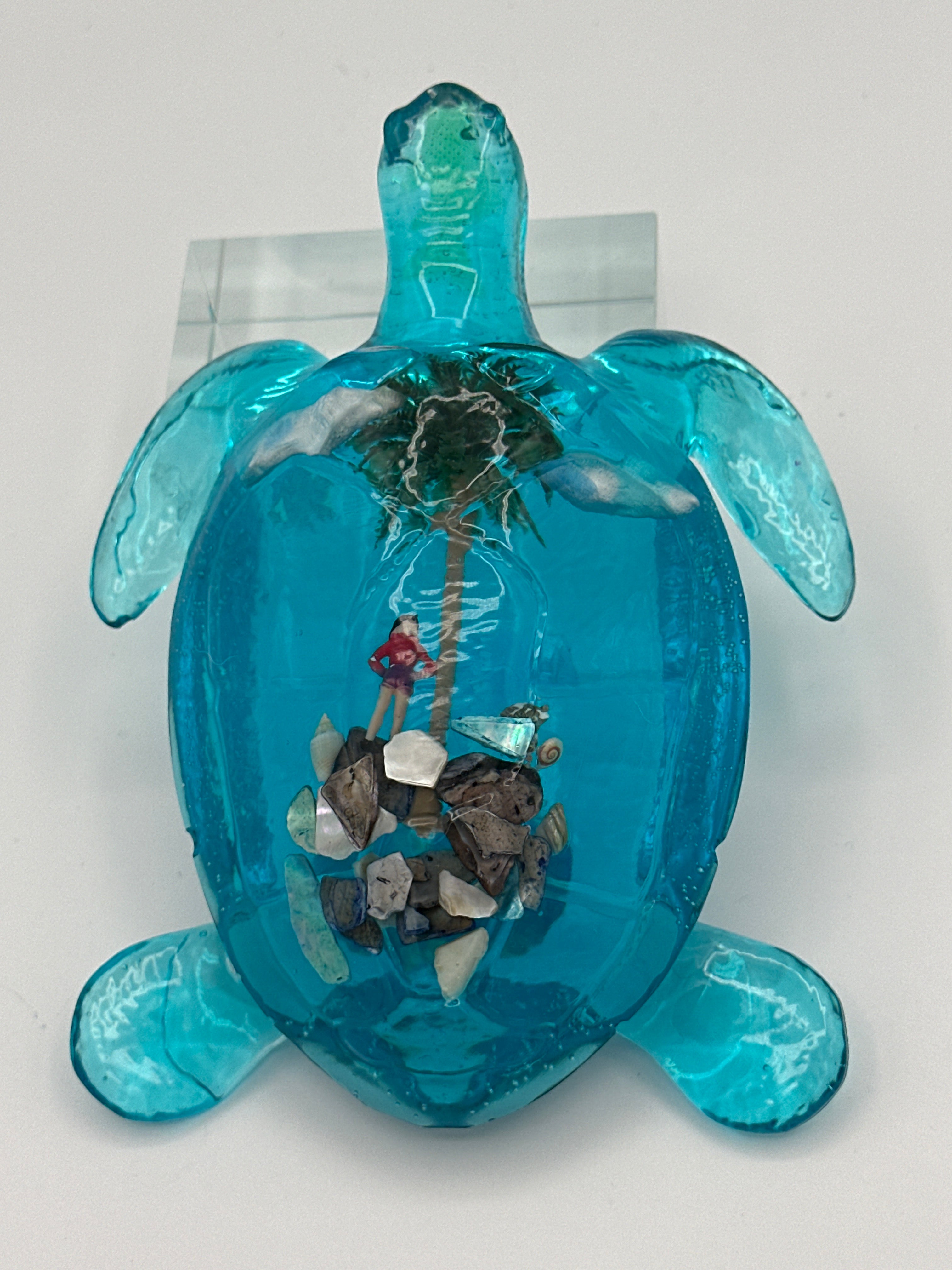 Sea turtle medium 6 inches long/color aqua/Seascape/ weight 9.1 ounces /item 234