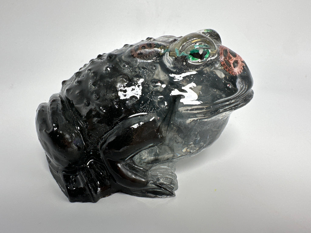 Bullfrog 3.25 inches / light green / gears. Item 180