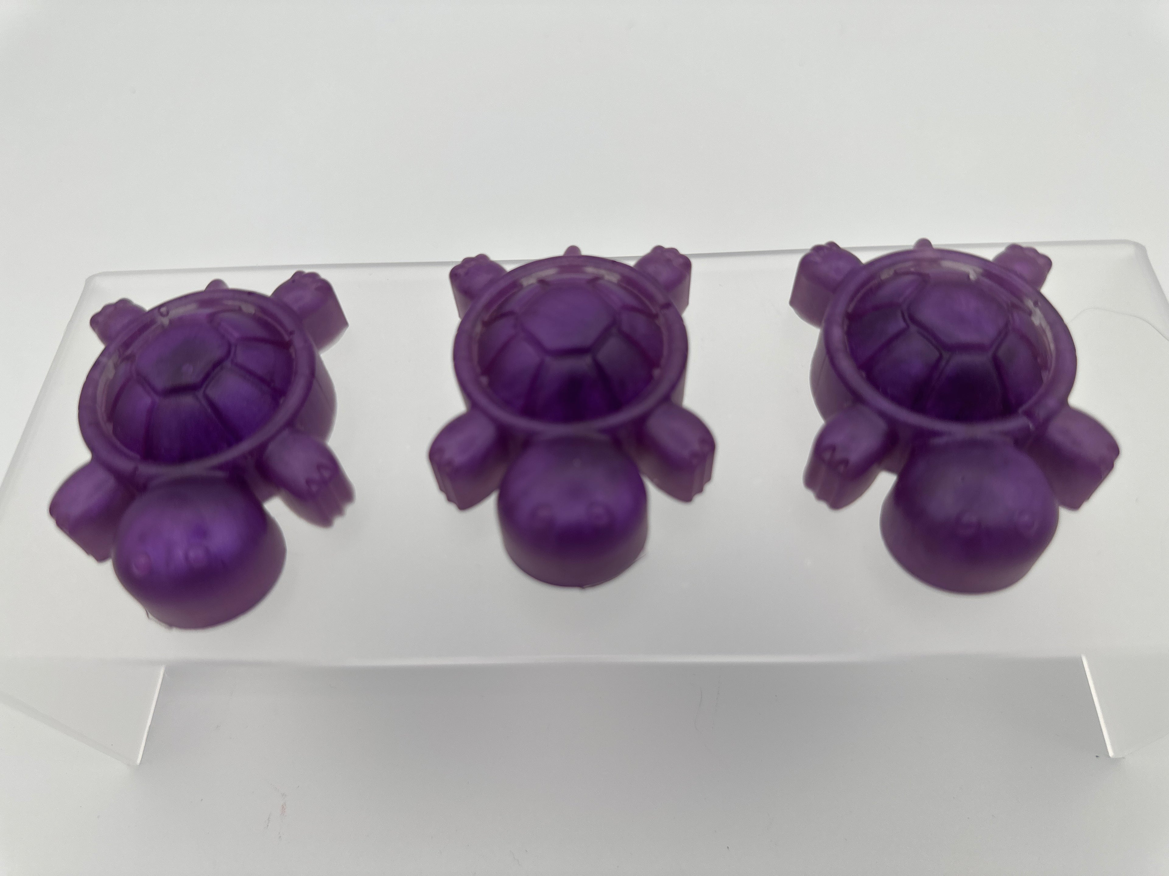 3 Turtles / purple /item 338