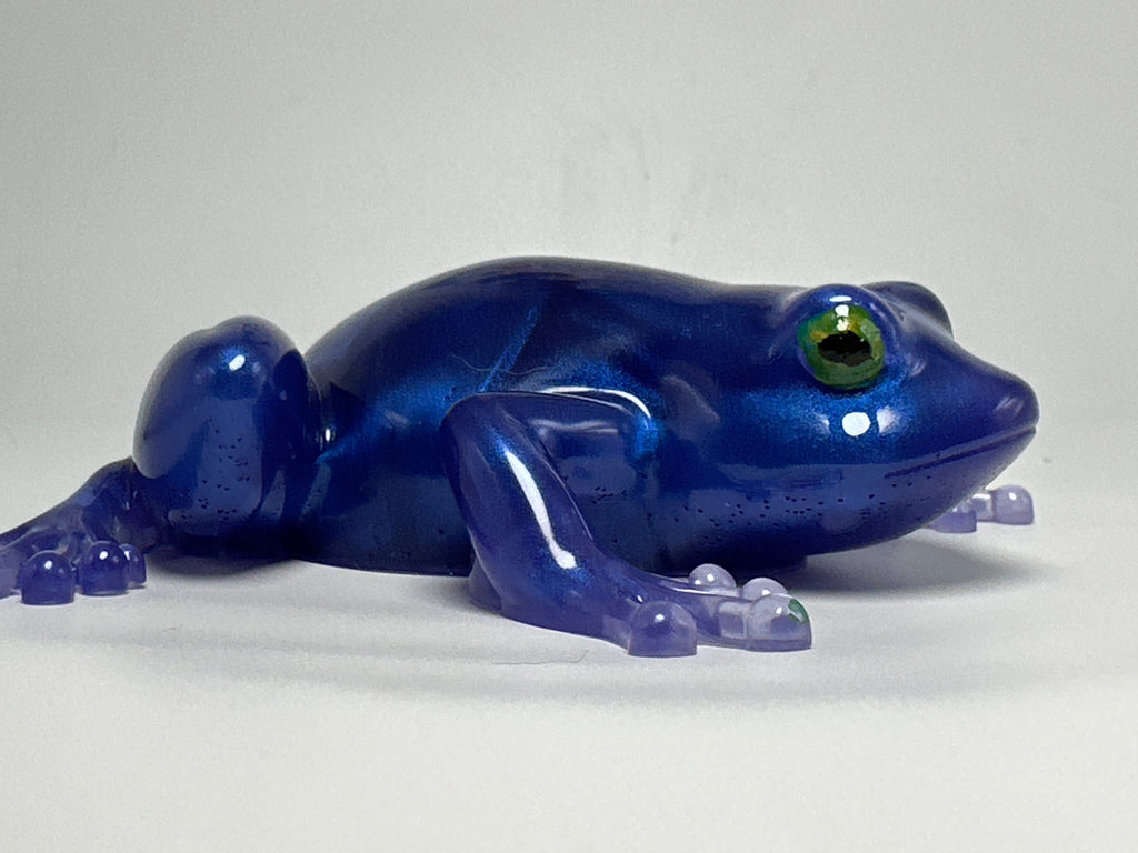 Frog Fancy / dark Blue. Item 53