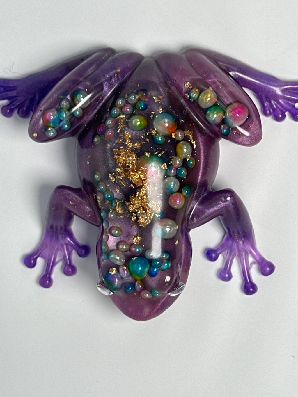 Frog fancy/multicolor, pearl purple mica. Item 284