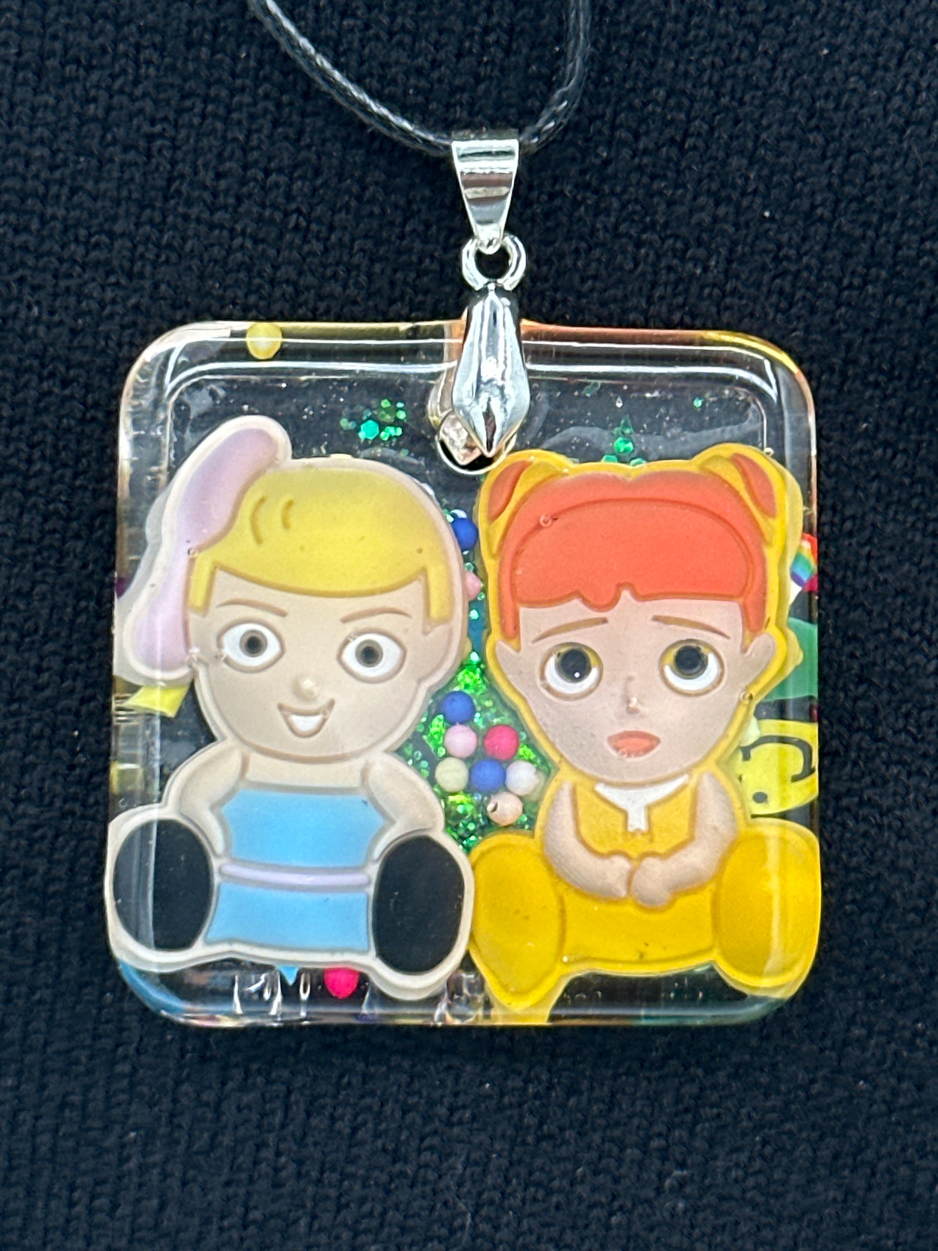 Pendant / Item 54 / The girls