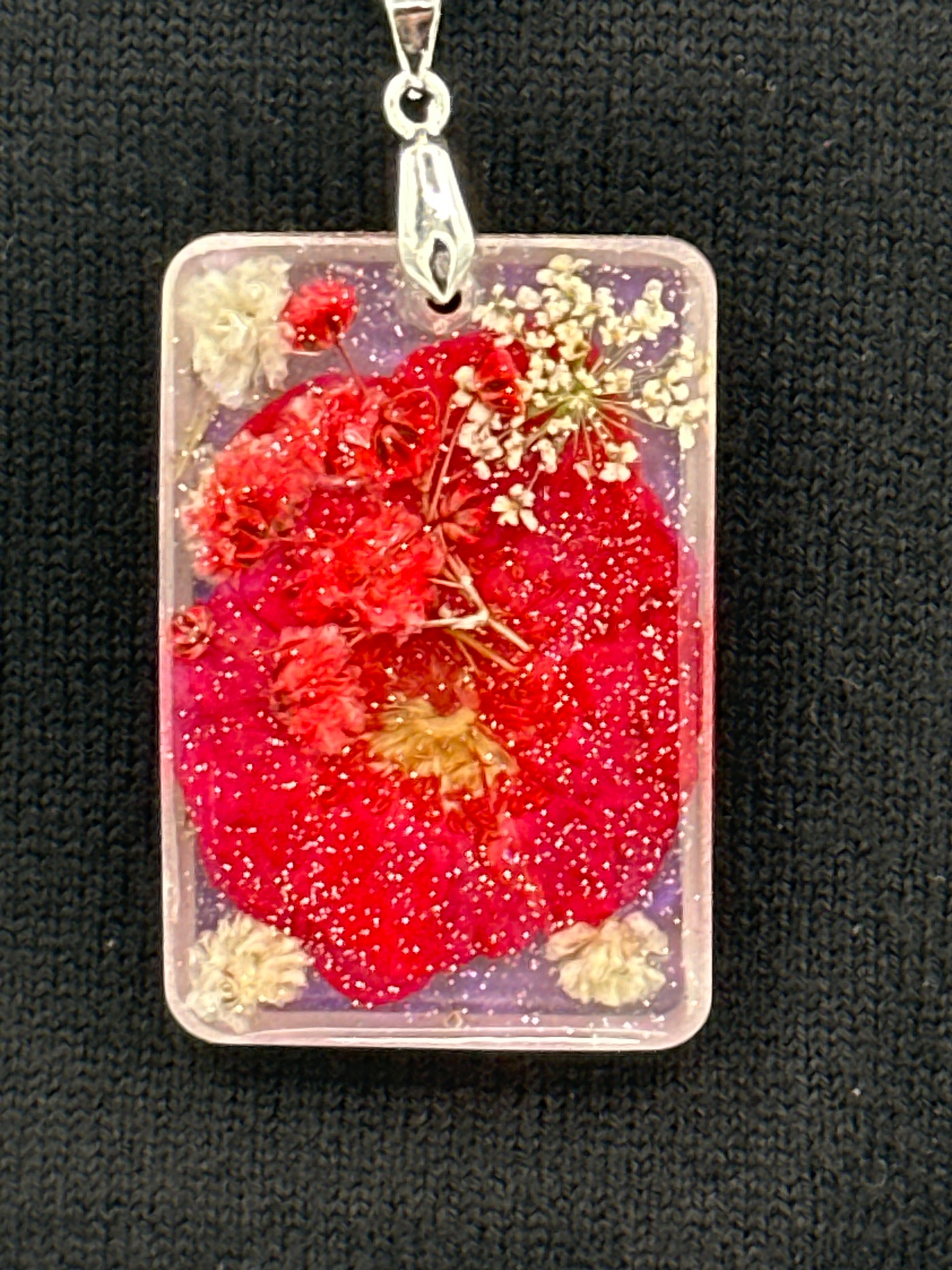 Pendant / 2 inch /floral
item 9