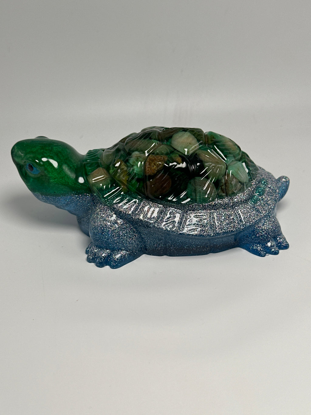 Ground Turtle / 5 inch /green, silver glitter, rock, fish head. Item 307