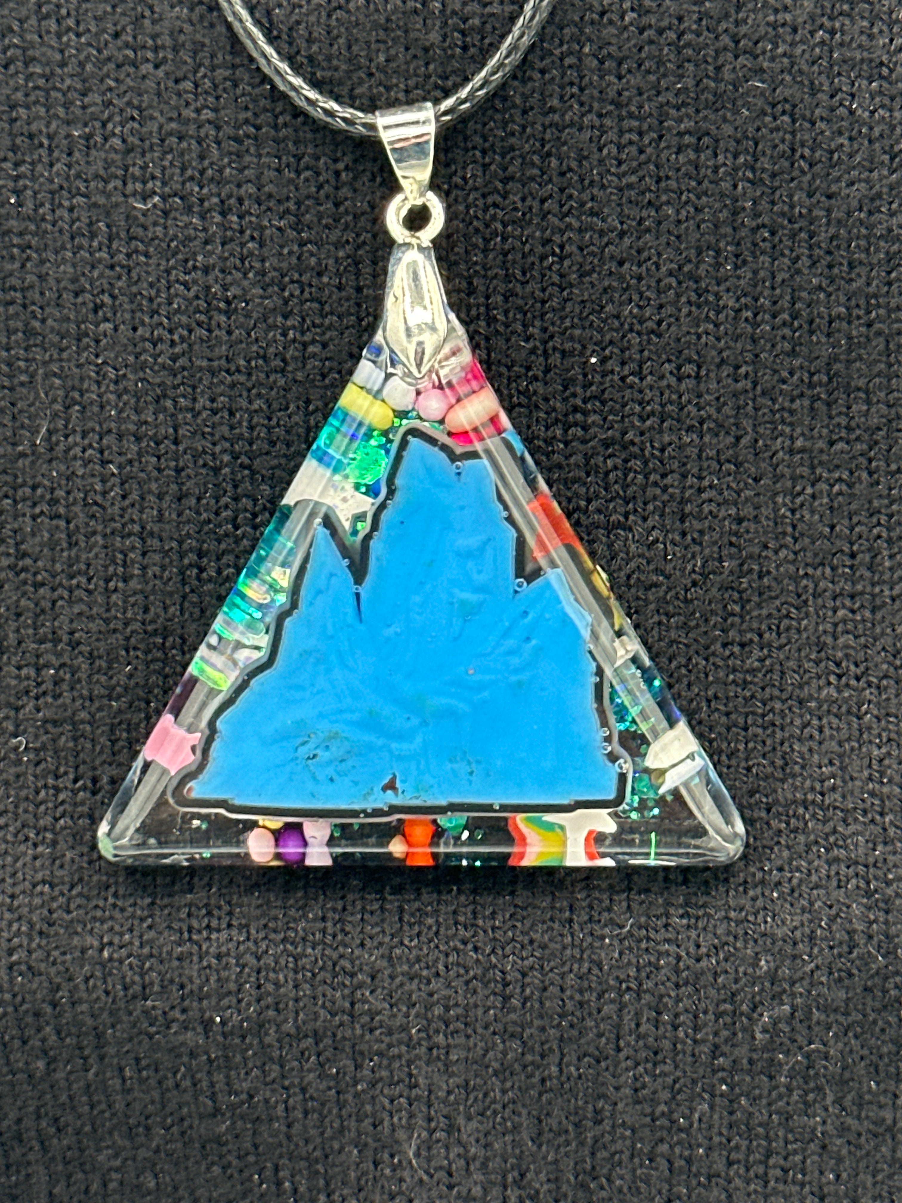Pendant / 1.75 inch / ice Castle 
item 29