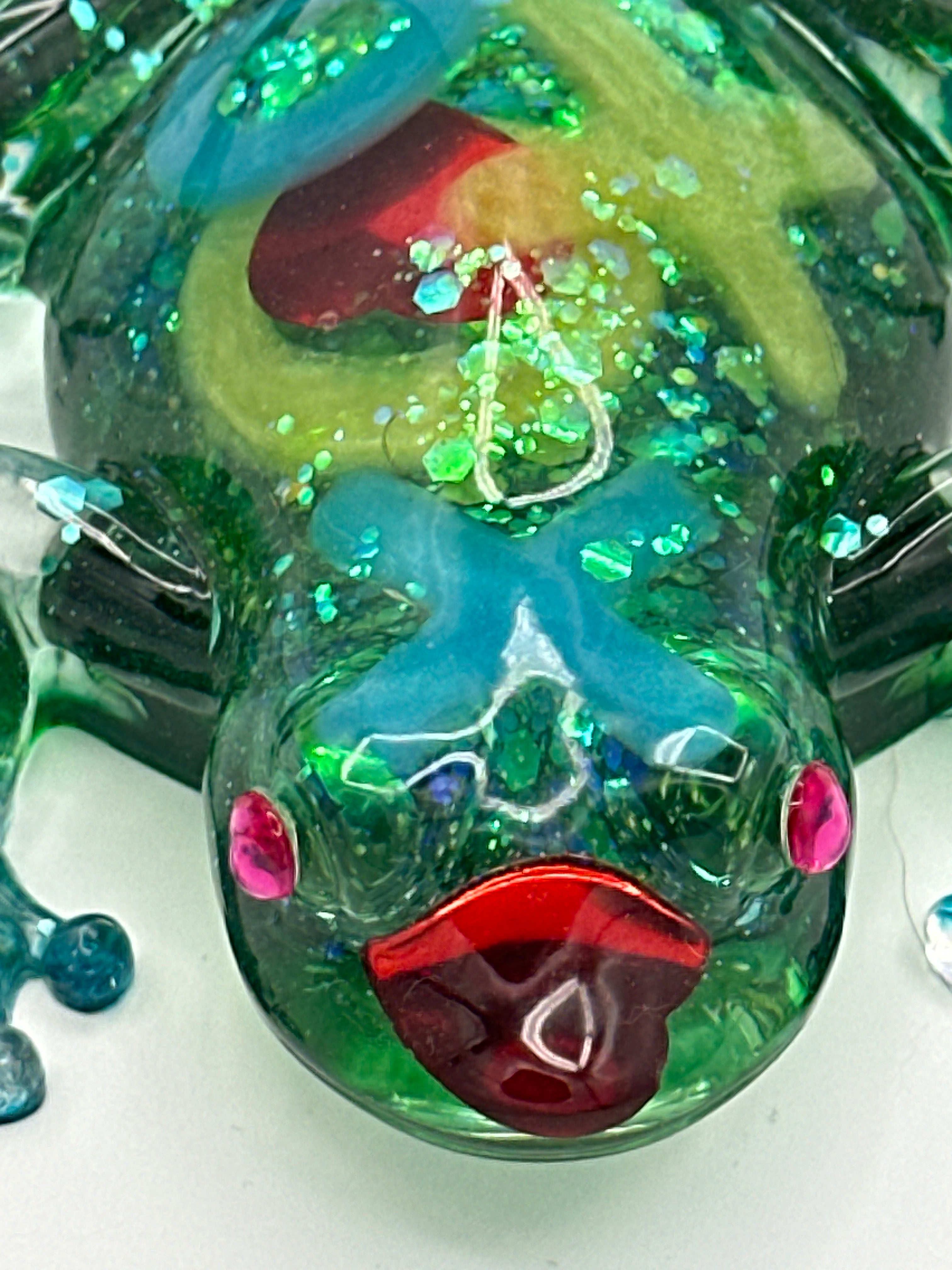 Frog Fancy/green/kissing/ X and O /item 302