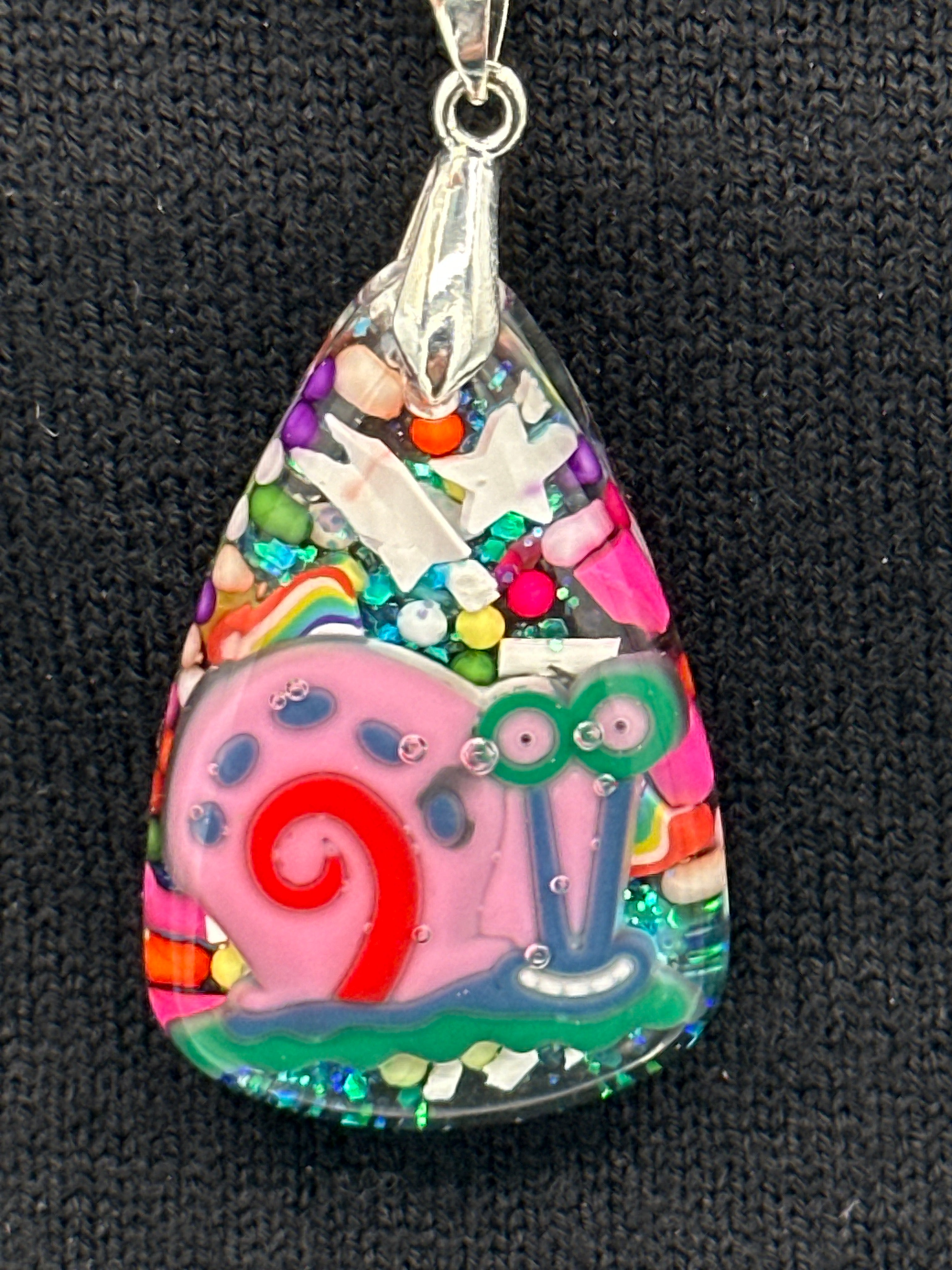 Pendant / 2 inch / snail
item 27