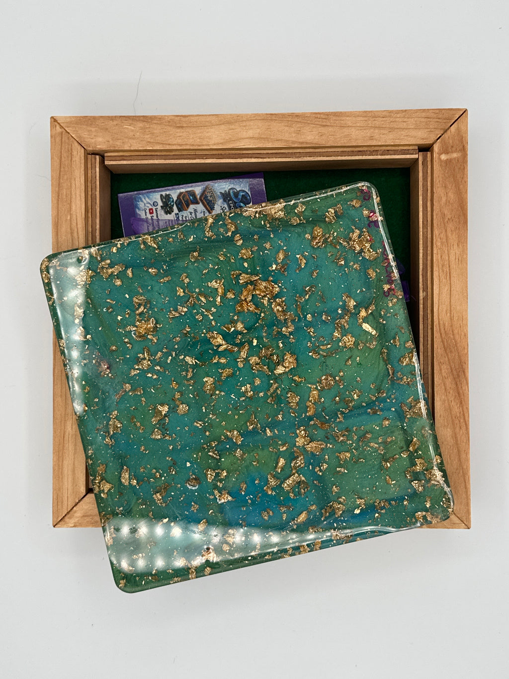 Tic Tac Toe with storage / Green -gold Fleck / item 274